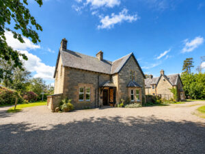 Acharacle House, Acharacle, PH36 4JZ