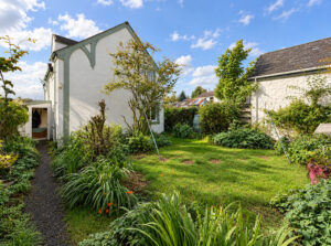 12 Victoria Street, Tobermory, Isle of Mull, PA75 6PH